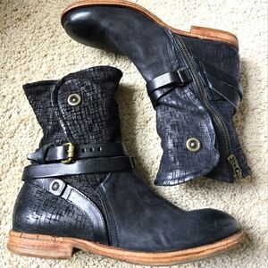 A.S.98 Textured Black Leather Moto Boots